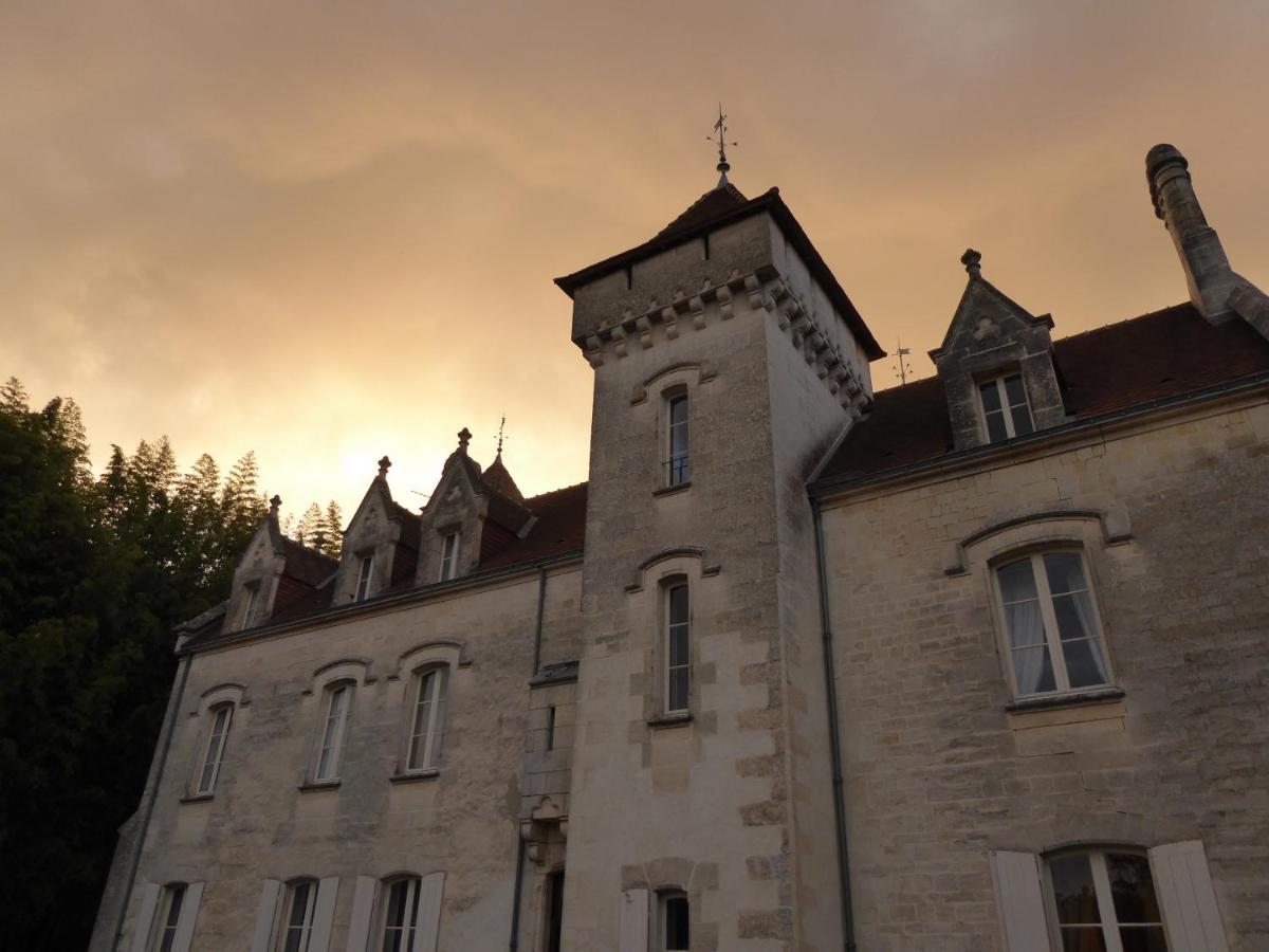 Chateau Des Salles Saint-Fort-sur-Gironde Dış mekan fotoğraf