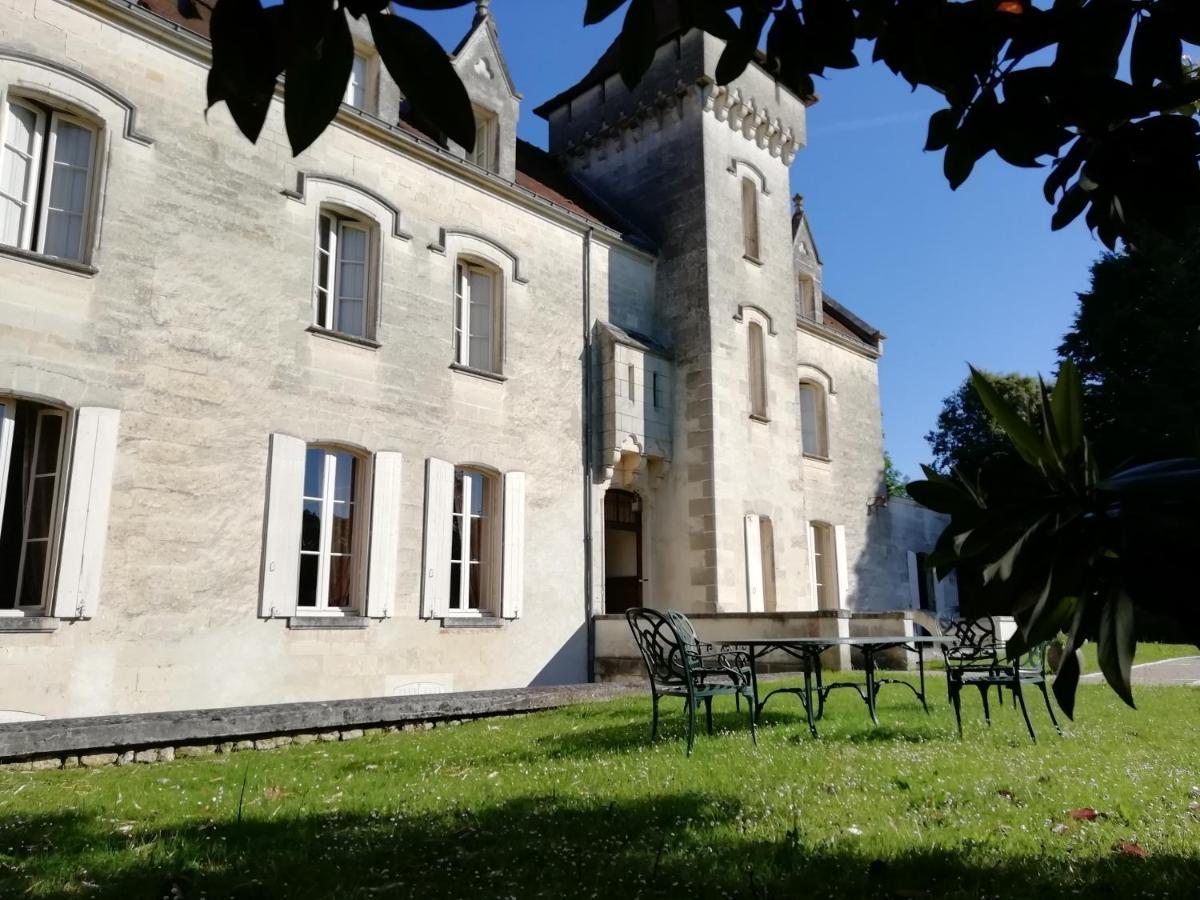 Chateau Des Salles Saint-Fort-sur-Gironde Dış mekan fotoğraf