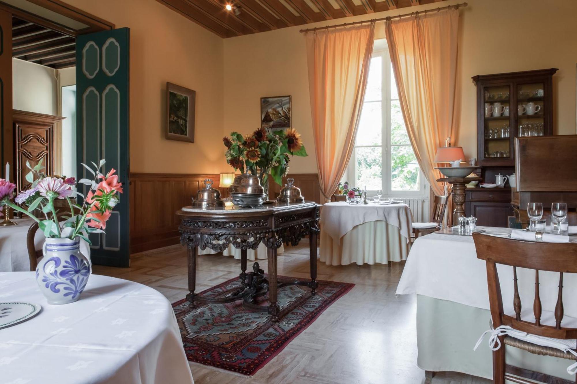 Chateau Des Salles Saint-Fort-sur-Gironde Dış mekan fotoğraf