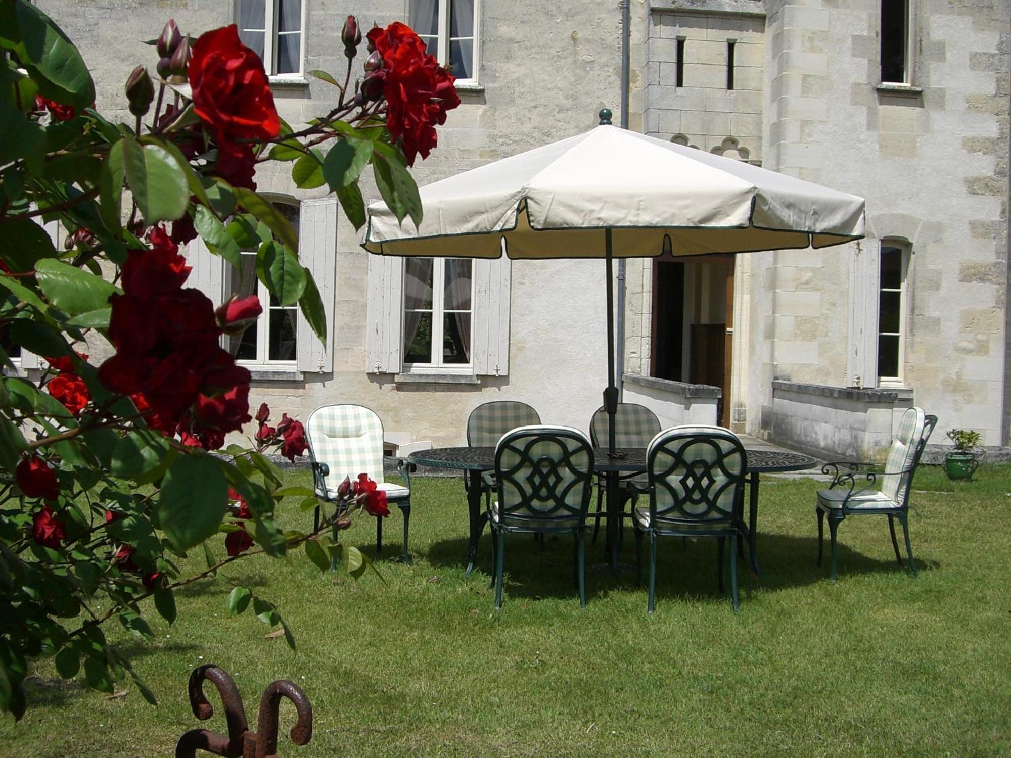 Chateau Des Salles Saint-Fort-sur-Gironde Dış mekan fotoğraf